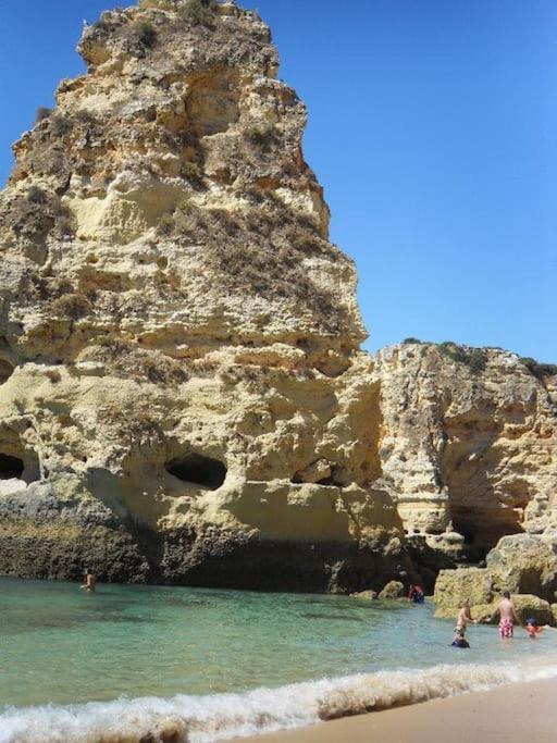 Apartamento Encantador A 100M Da Praia Carvoeiro  Kültér fotó