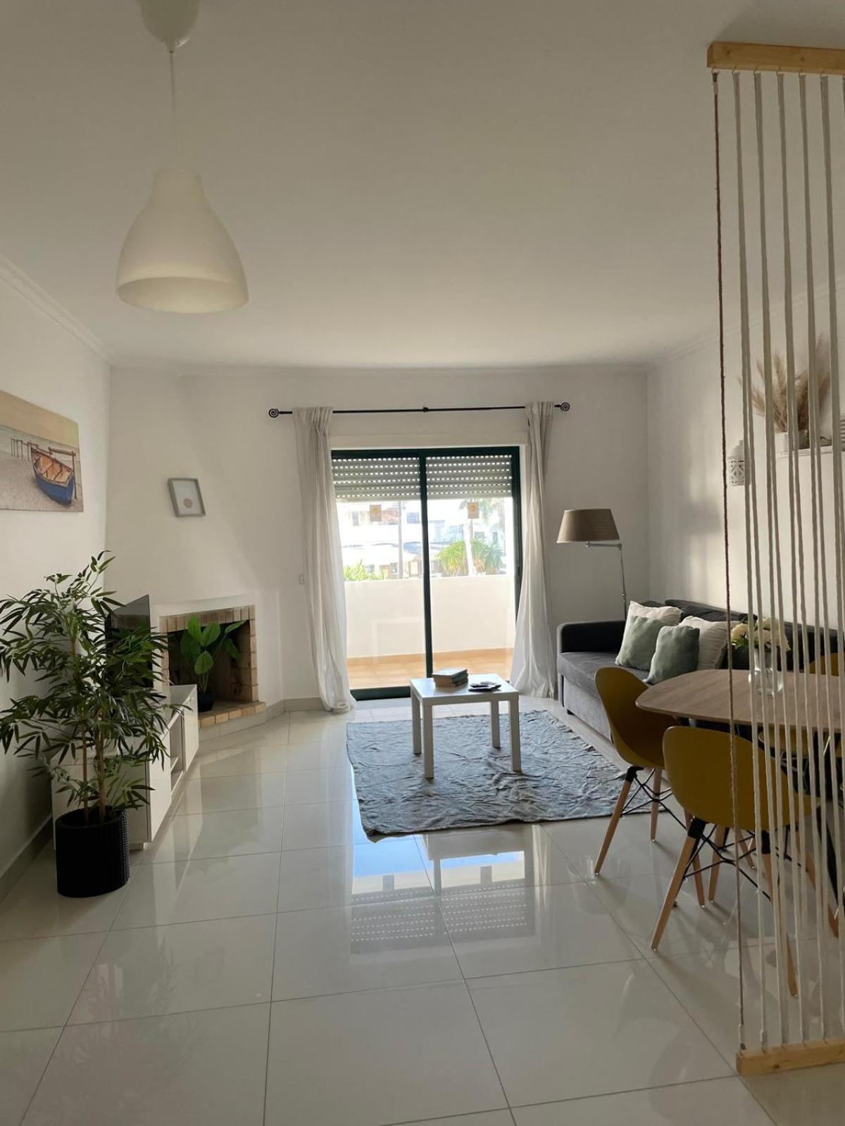 Apartamento Encantador A 100M Da Praia Carvoeiro  Kültér fotó